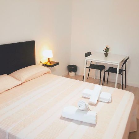 Principal Barcelona Center Apartment Luaran gambar